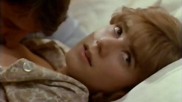 એક સ્લટ સોનેરી સેકસી વીડીયો બ્લુ પિક્ચર પ્રમુખ દ્વારા કેમેરાની સામે ચોરાઈ રહી છે