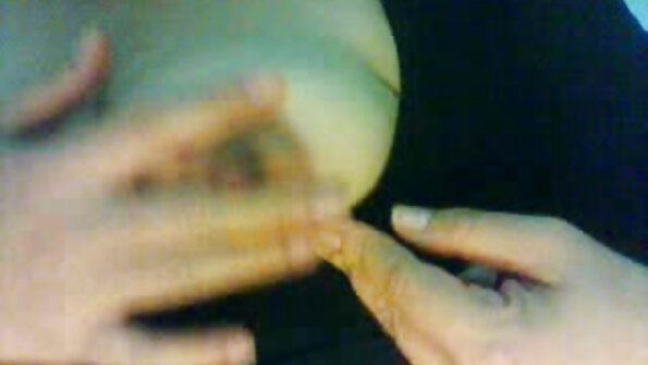 એશ હોલીવુડ, બમમાં સેકસી બીપી વીડીયો આંગળી મેળવે છે જ્યારે ડિક તેના કન્ટમાં પ્રવેશ કરે છે