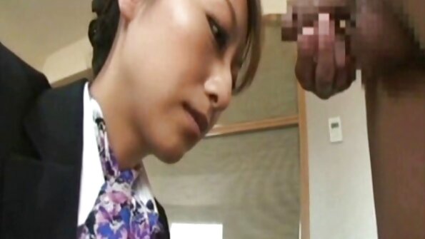 ઓર્ગેઝમ મેળવવા માટે સોનેરી સેકસી વીડીયો સેકસી કૂતરીઓ વાઇબ્રેટર્સનો ઉપયોગ કરે છે