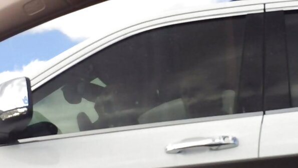 વિશાળ boobs સાથે એક સેકસી બીપી વીડીયો રેડહેડ આજે તેના pussy ચાટવામાં આવે છે