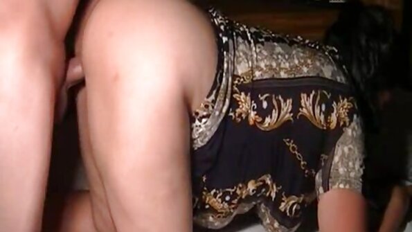 મોટા પર્કી ટિટ્સ વાળા સોનેરી વીડીયો સેકસી બીપી તમાચો કામ આપે છે અને ગુદા કરે છે